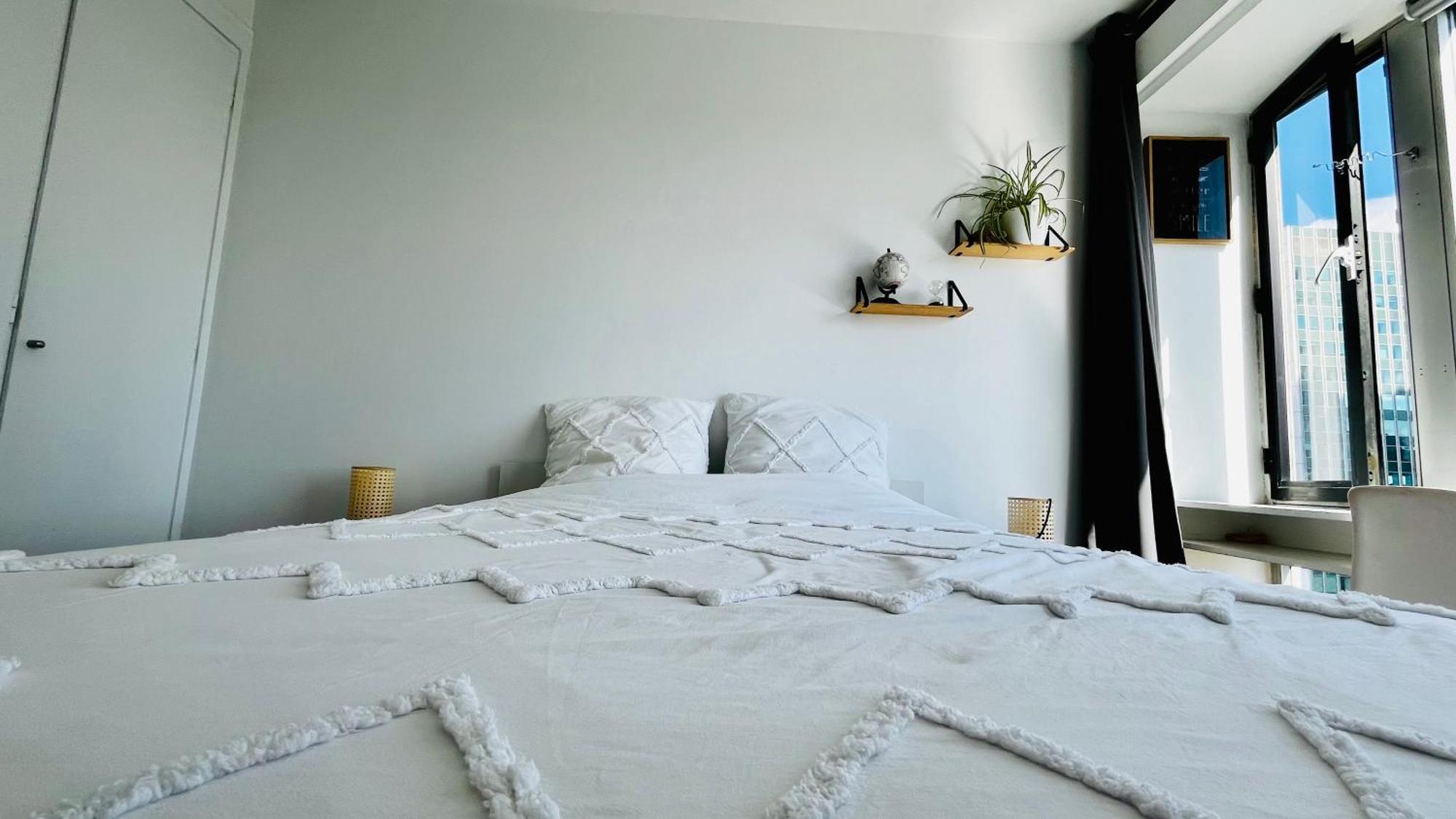 2 Private Bedrooms, Montparnasse Station Paris Dış mekan fotoğraf